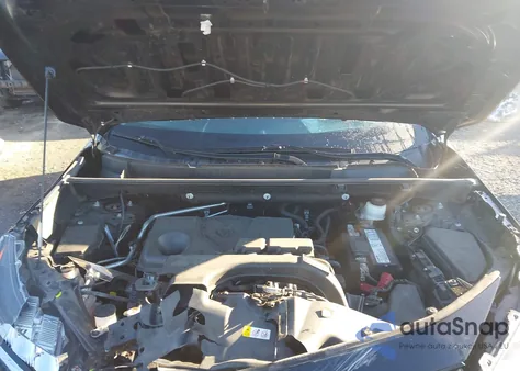 2019 Toyota Rav4 Xle from USA, damaged, VIN 2T3P1RFV9KC003739